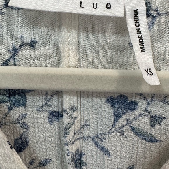 Elayne Tie Front Top - Picture 7 of 7